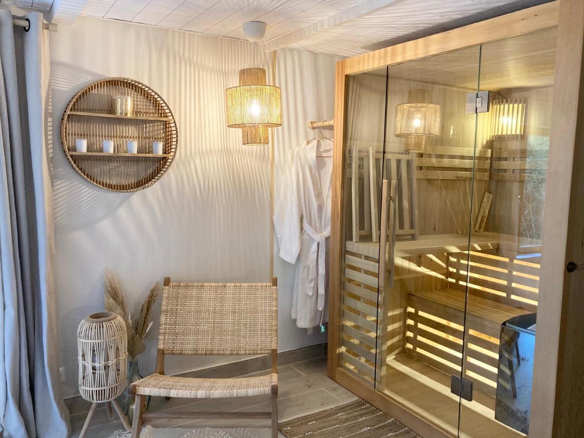 Nuitees Bohemes Acomodação com café da manhã Gajan  Exterior foto